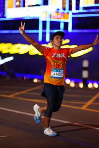 BIB: 520
                            <button type="button" onclick="openModal(22843495)" class="btn btn-primary btn-sm float-right btn-popup" data-toggle="modal" data-target=".modal-high-quality">
                        <i class="fas fa-shopping-cart"></i> Add to Cart
                    </button>
                                            <button type="button" onclick="isThisMe(22843495, true)" class="btn btn-success btn-sm float-right btn-popup btn-isme hidden" data-toggle="tooltip" data-placement="bottom" title="นี่คือรูปของคุณใช่ไหม คลิกที่นี่เพื่อเอาเข้าอัลบั้ม">
                        <i class="fas fa-plus"></i> Add to album
                    </button>
                    <button type="button" onclick="isThisMe(22843495, false)" class="btn btn-warning btn-sm float-right btn-popup btn-isnotme hidden">
                        <i class="fas fa-ban"></i> Remove from album
                    </button>